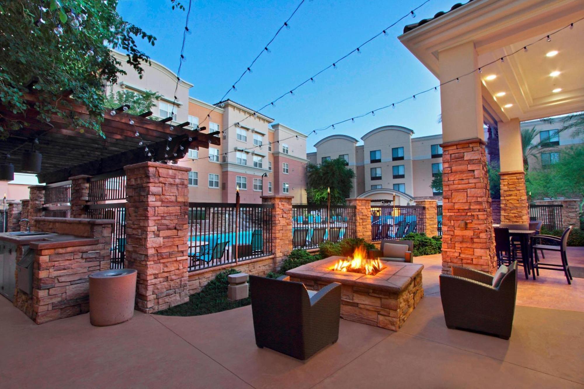 Residence Inn Phoenix Glendale Sports&Entertainment District Exterior foto